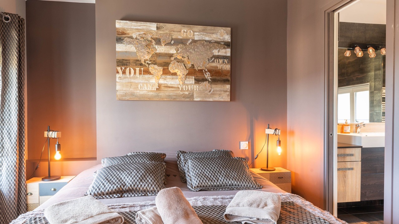 Photo of Bedroom in Honfleur