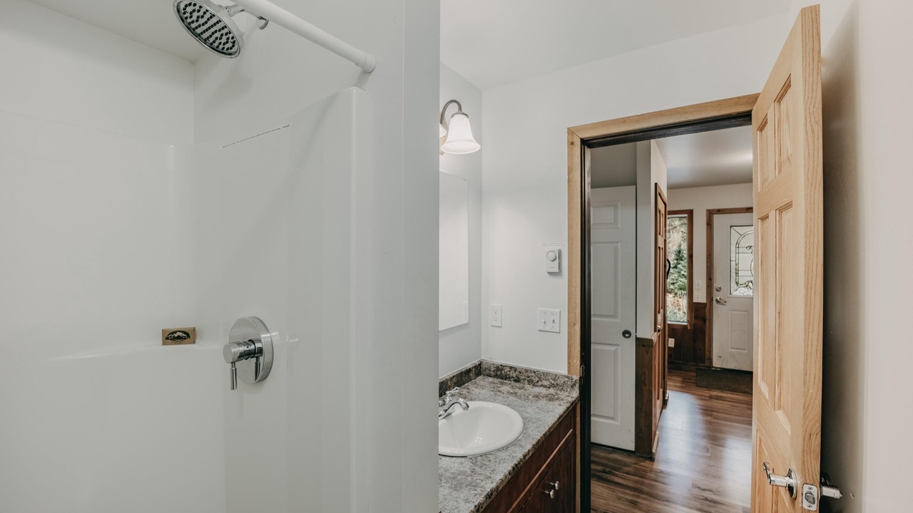 Photo of Bathroom in Glacier