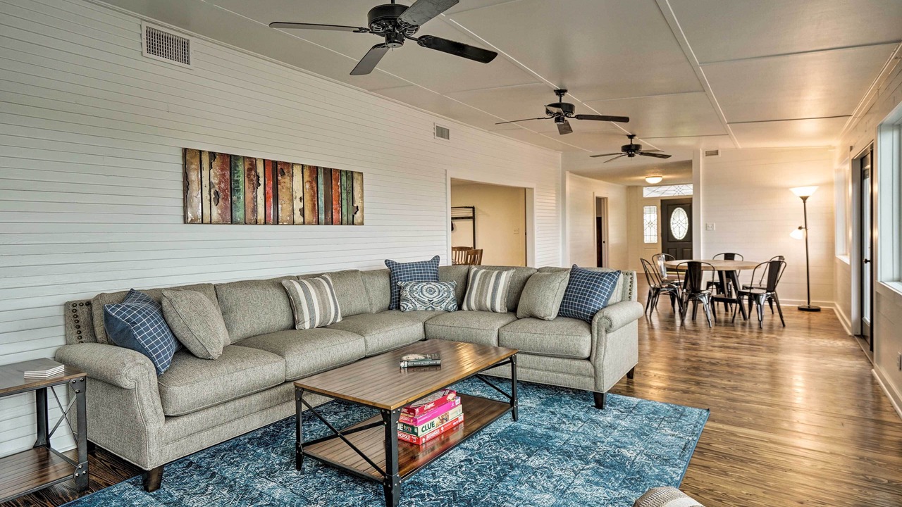 Photo of Livingroom in Schulenburg