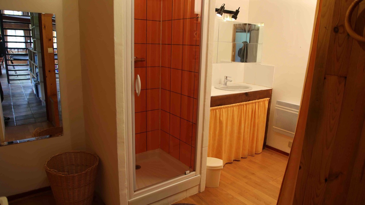 Photo of Bathroom in Cazenave-Serres-et-Allens