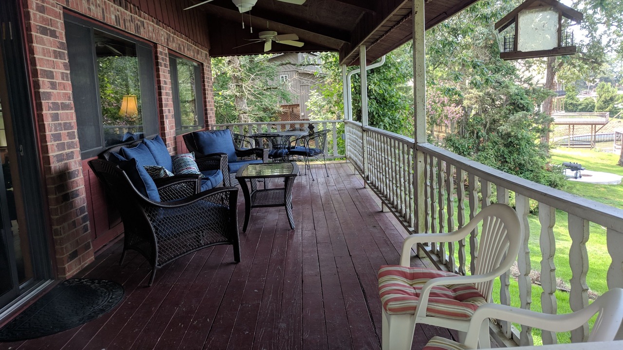 Photo of Patio Balcony in West Livingston