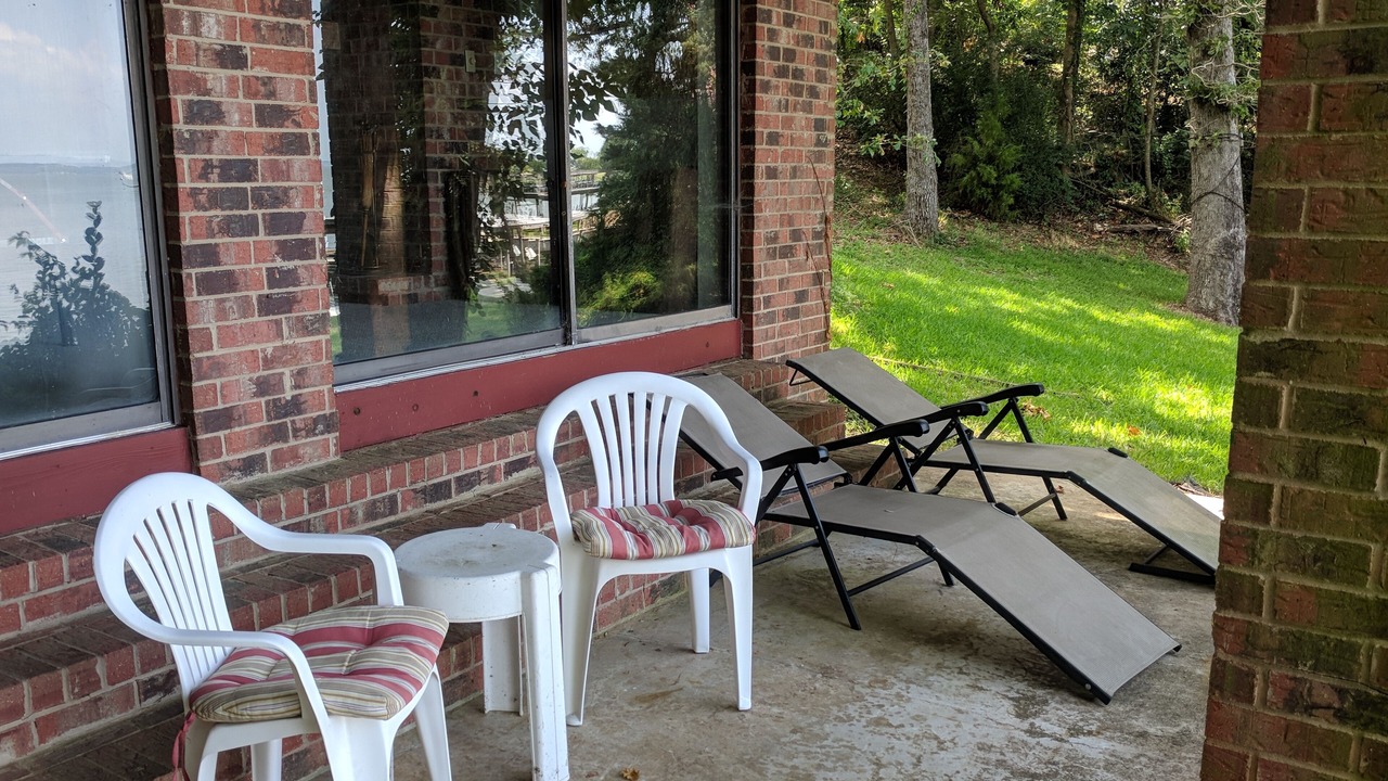 Photo of Bedroom in West Livingston
