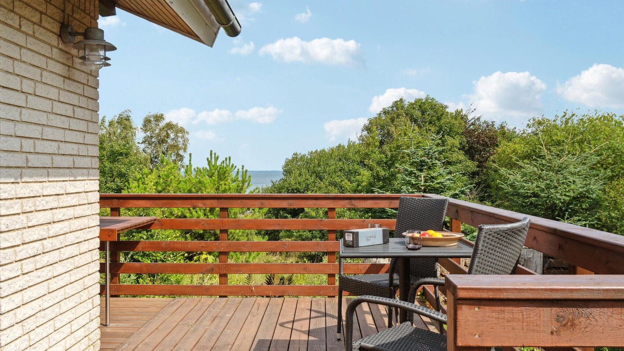 Photo of Patio Balcony in Fur