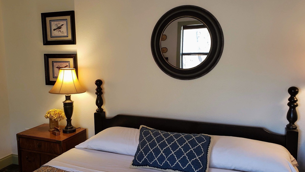 Photo of Bedroom in Mountain View