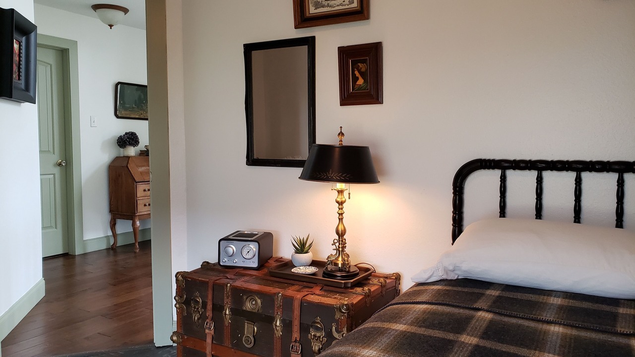 Photo of Bedroom in Mountain View