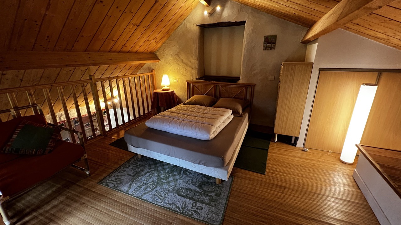 Photo of Bedroom in Savigne-sous-le-Lude