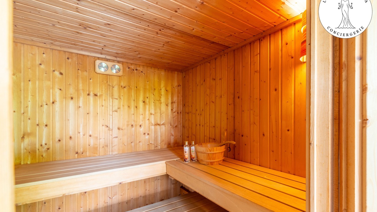 Photo of Others in Colonzelle