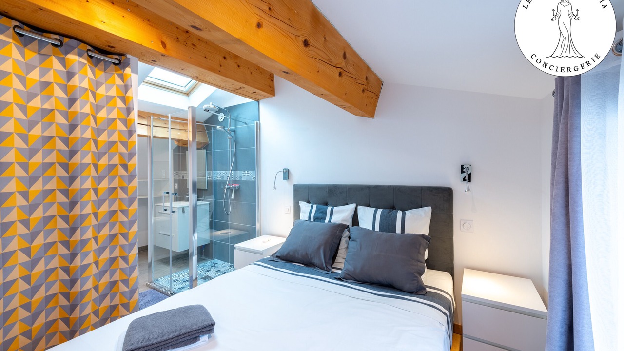 Photo of Bedroom in Colonzelle