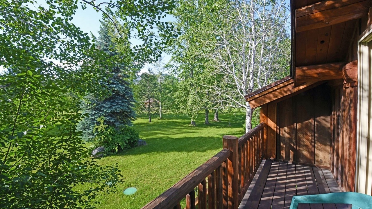 Photo of Outdoor in Winthrop