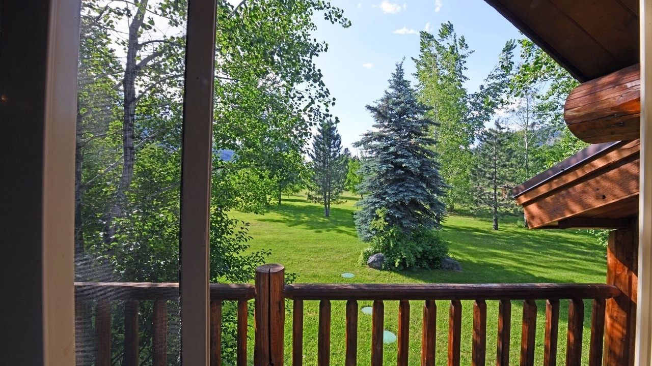 Photo of Outdoor in Winthrop