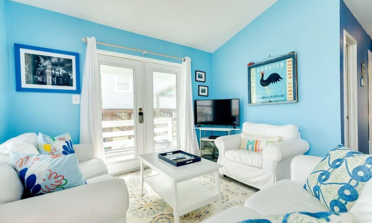 Photo of Livingroom in Surfside Beach