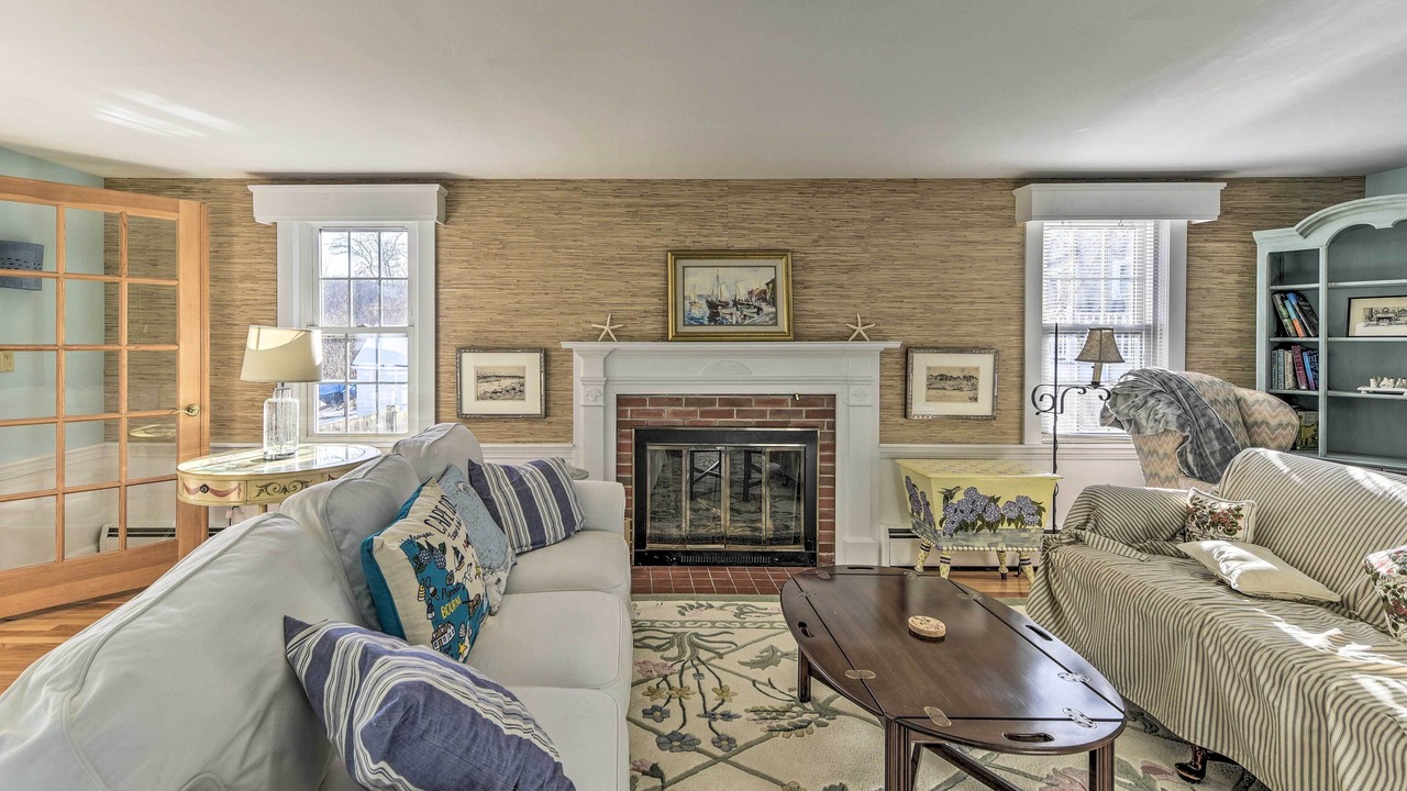 Photo of Livingroom in Hyannis Port