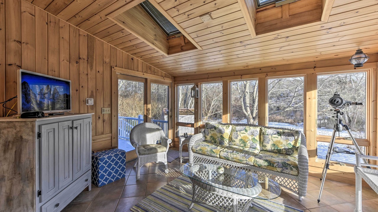 Photo of Livingroom in Hyannis Port