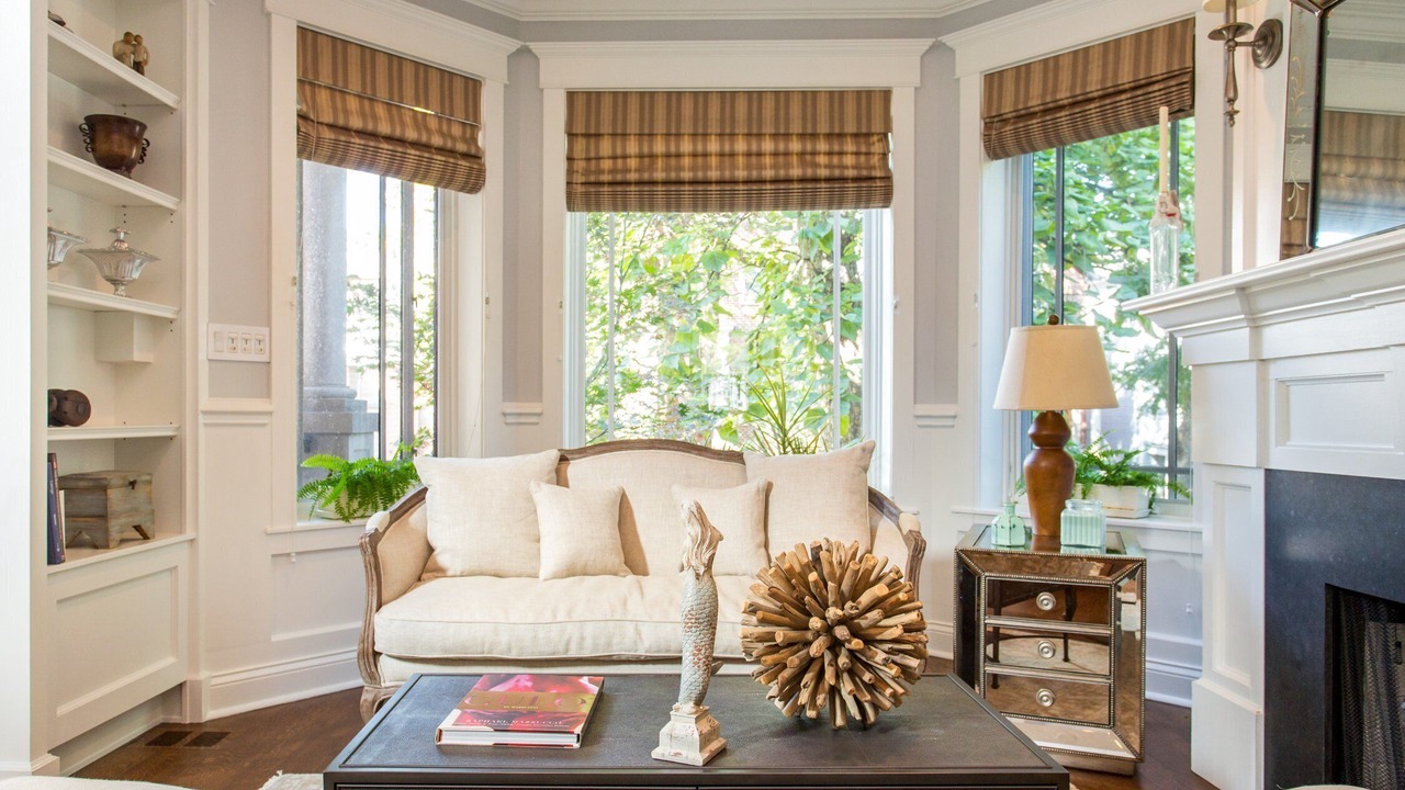 Photo of Livingroom in Lakeview