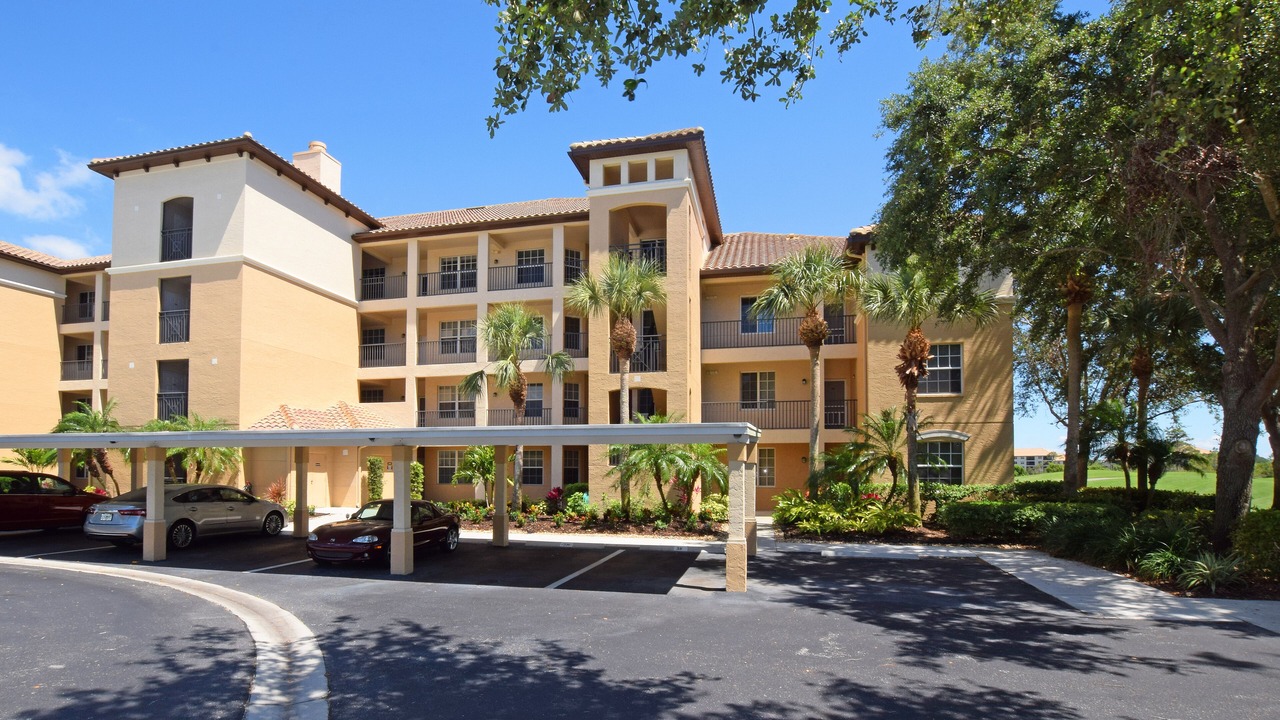 Photo of Outdoor in Estero