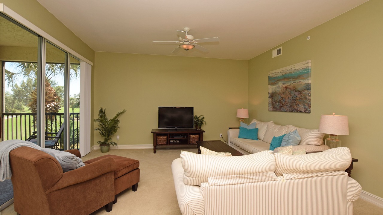 Photo of Livingroom in Estero