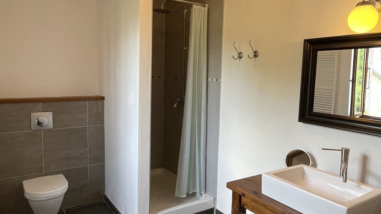 Photo of Bathroom in Barjac