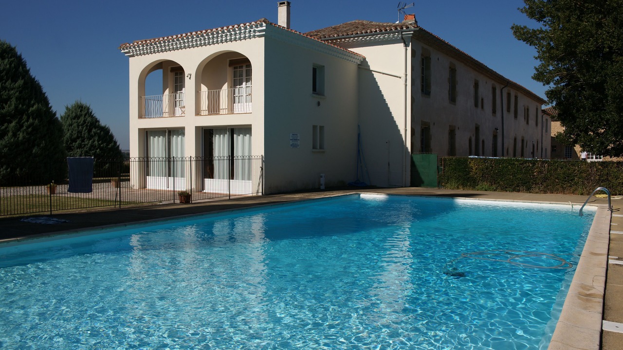 Photo of Outdoor in Airoux