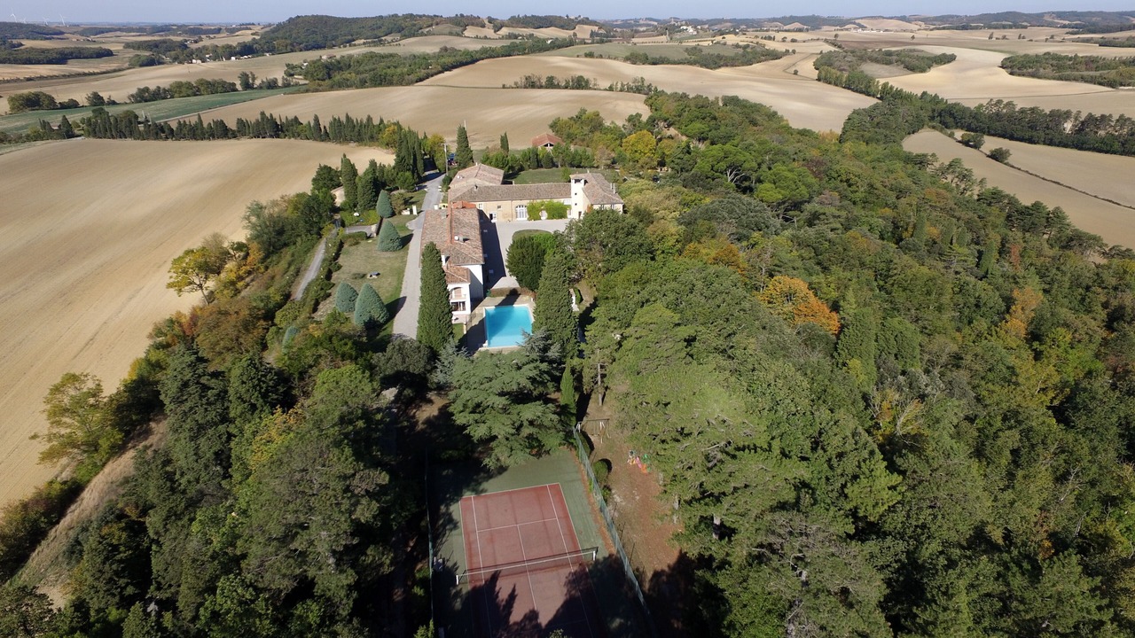 Photo of Outdoor in Airoux