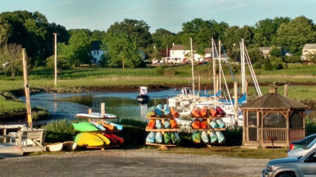 Photo of Others in Clinton