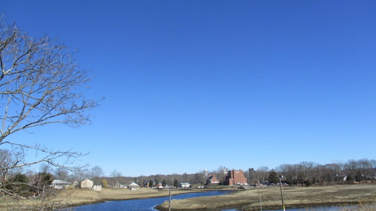 Photo of Others in Clinton