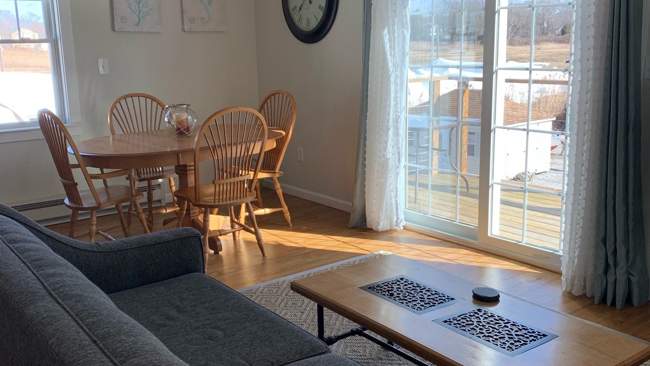 Photo of Bedroom in Clinton