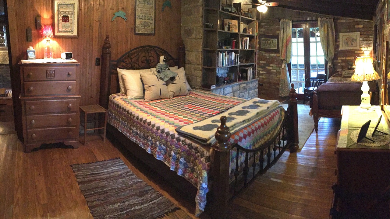 Photo of Bedroom in Forsyth