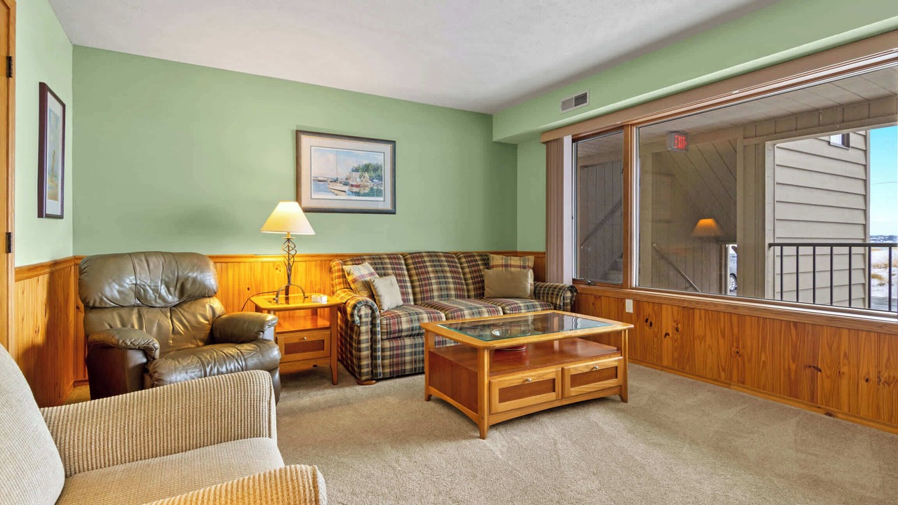 Photo of Livingroom in Elk Rapids