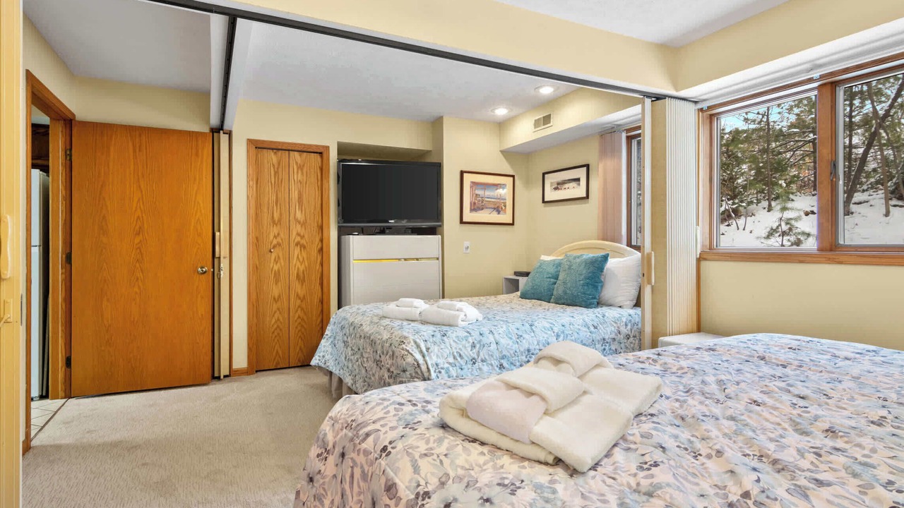 Photo of Bedroom in Elk Rapids