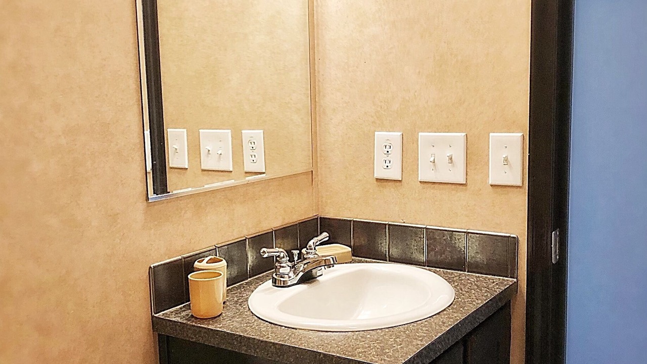 Photo of Bathroom in Sunshine