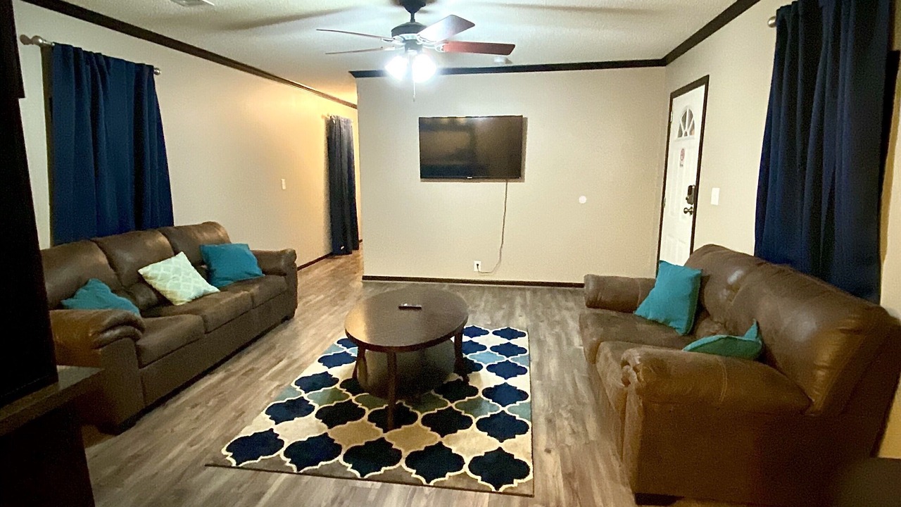 Photo of Livingroom in Sunshine