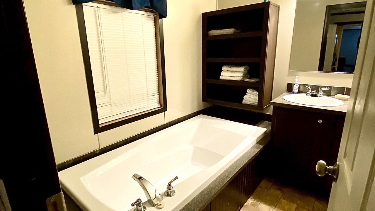 Photo of Bathroom in Sunshine