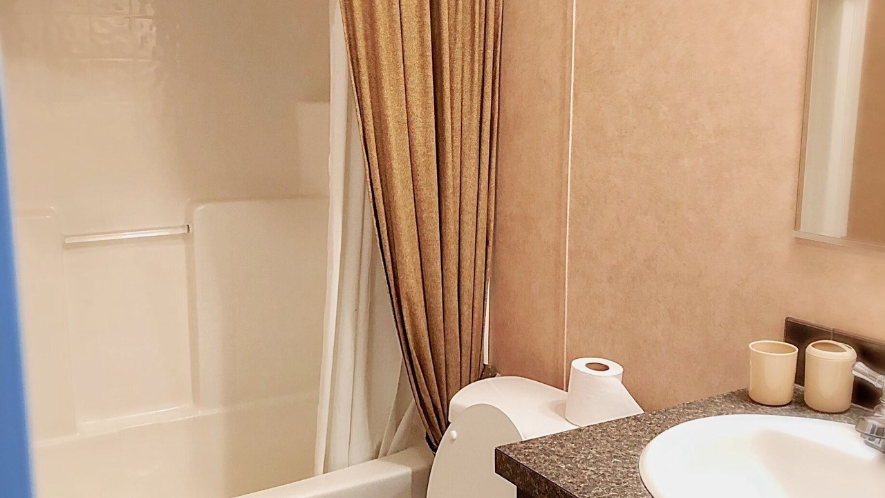 Photo of Bathroom in Sunshine