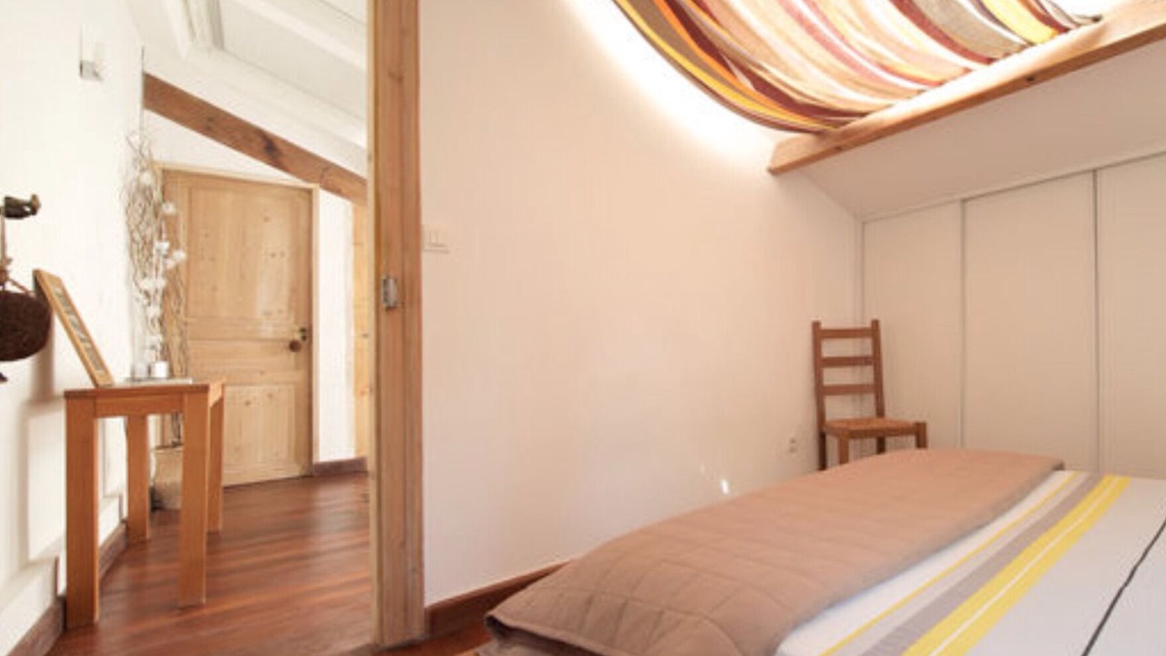 Photo of Bedroom in Gares