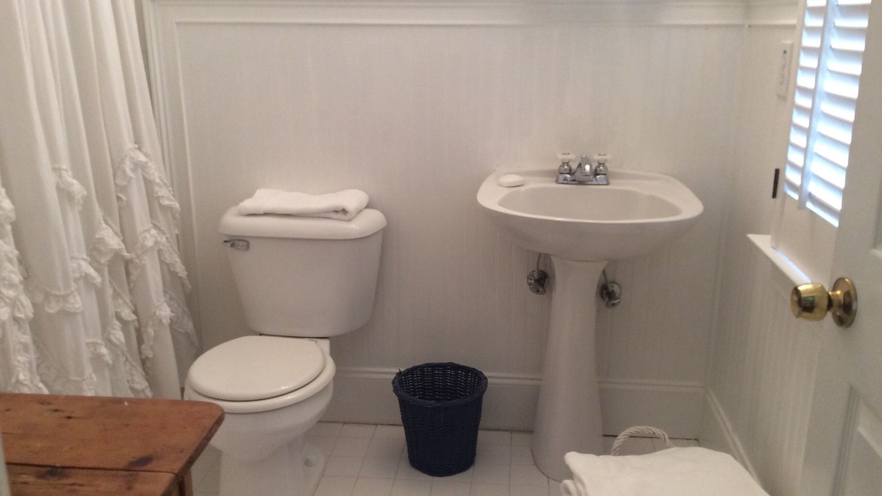 Photo of Bathroom in Garden Hills