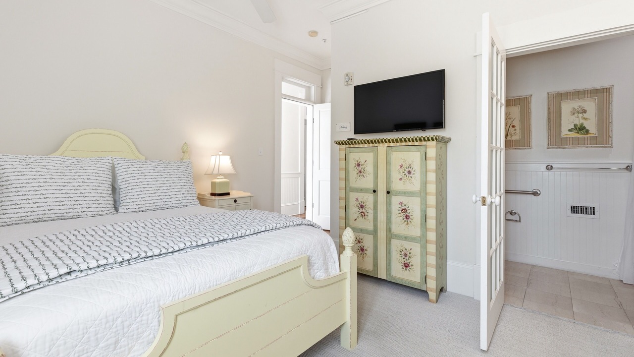Photo of Bedroom in Seaside