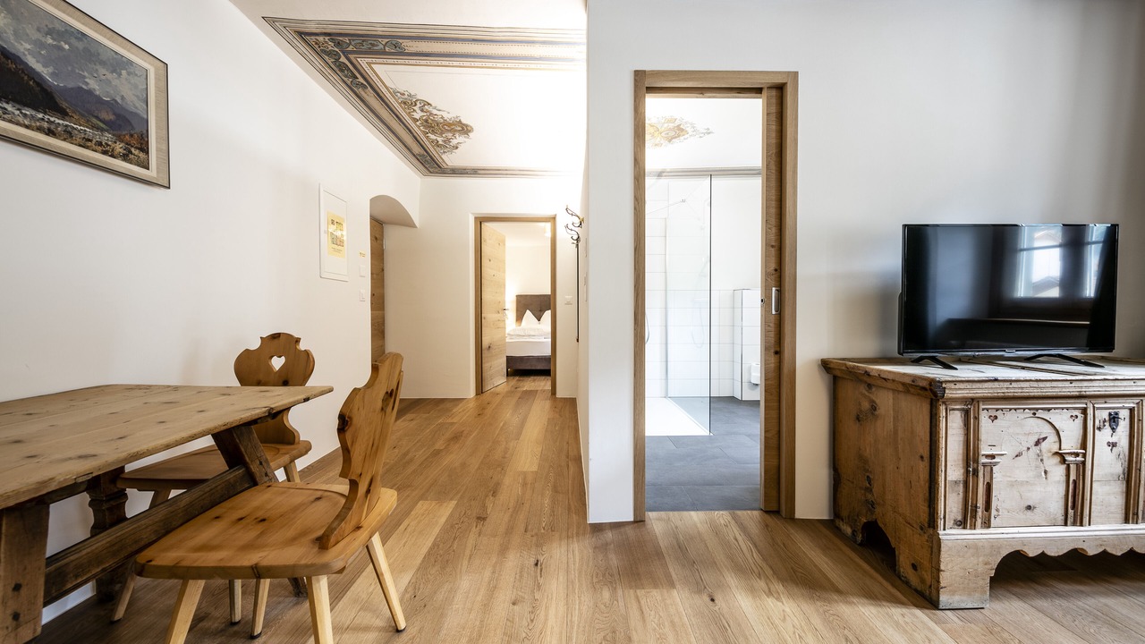 Photo of Bedroom in Mustair