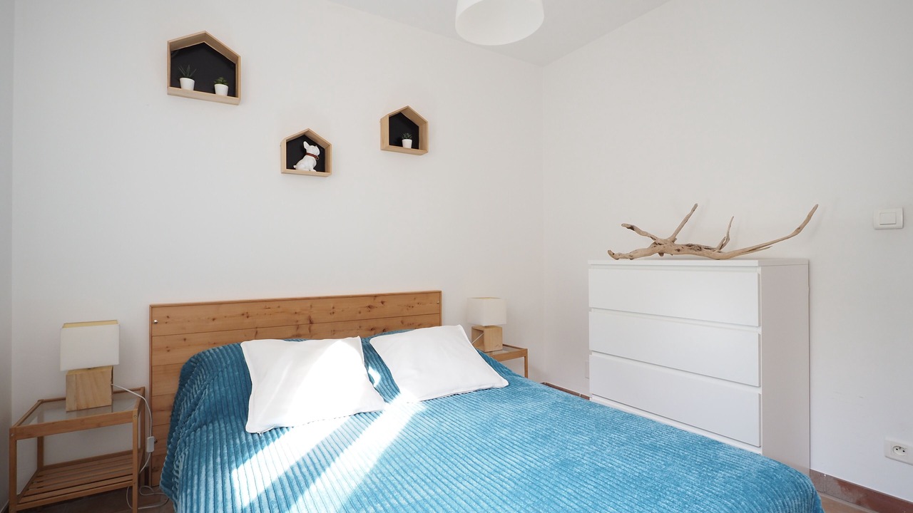 Photo of Bedroom in Montagnac-Montpezat