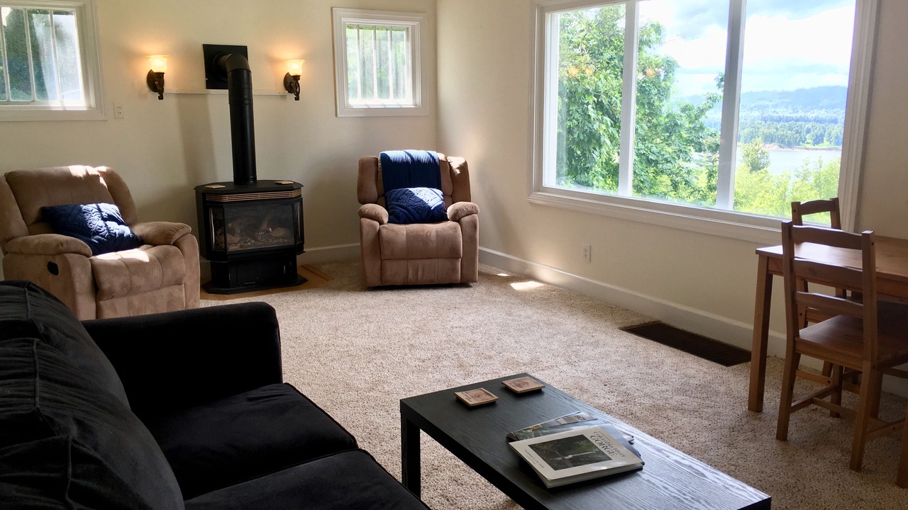 Photo of Livingroom in Corbett