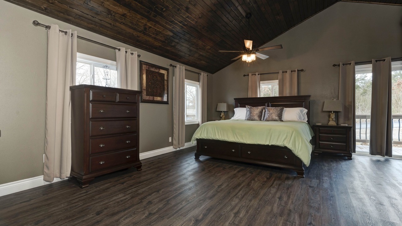 Photo of Bedroom in Kimberling City