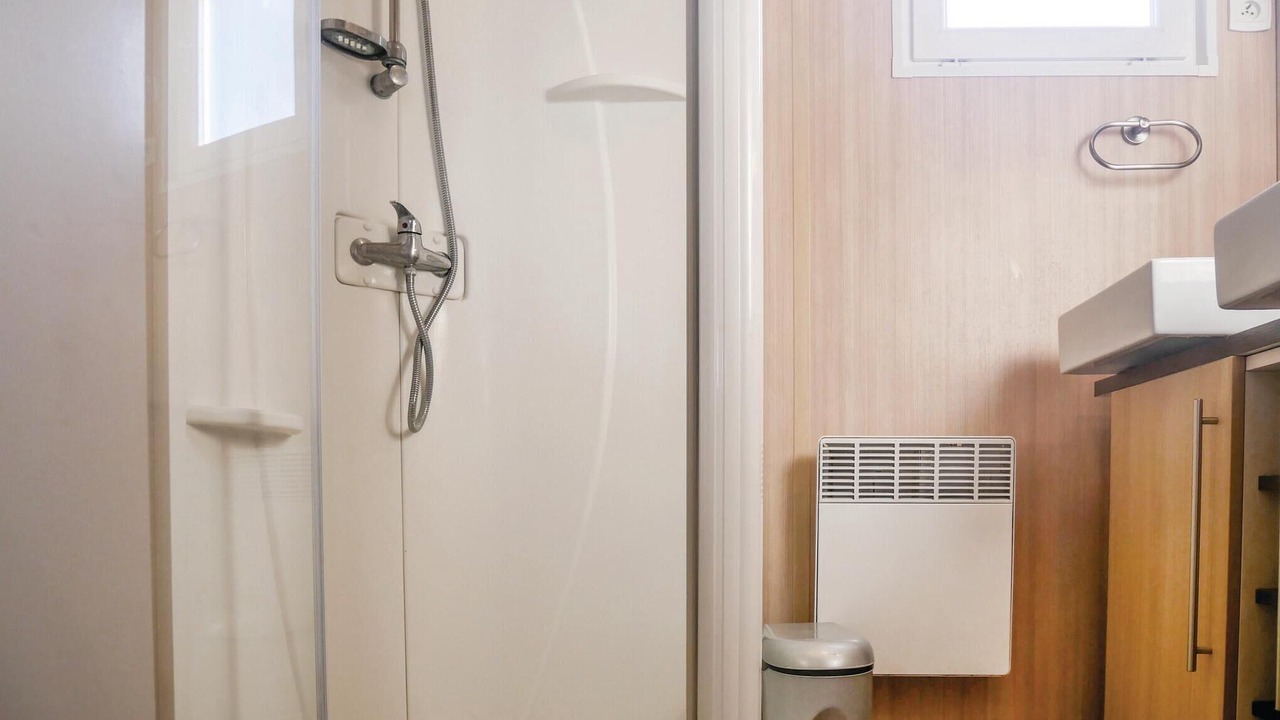 Photo of Bathroom in Grandcamp-Maisy