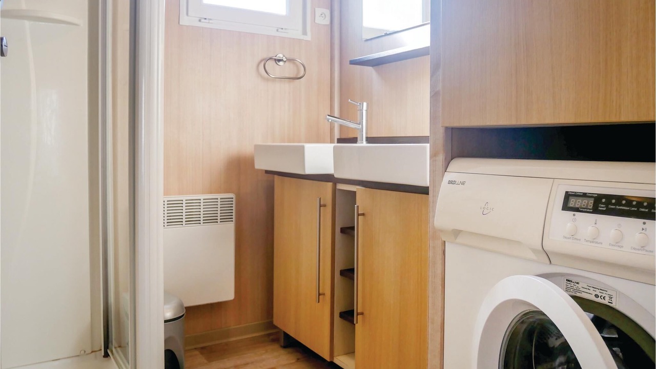 Photo of Bathroom in Grandcamp-Maisy