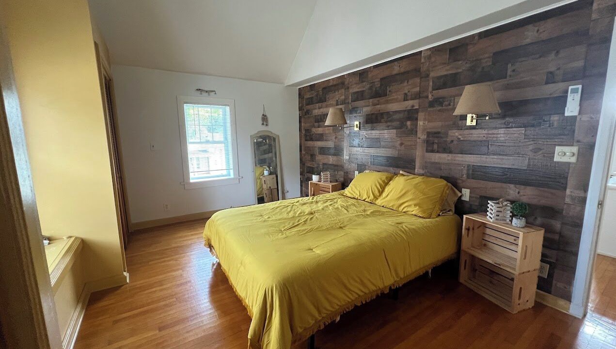 Photo of Bedroom in Clayton