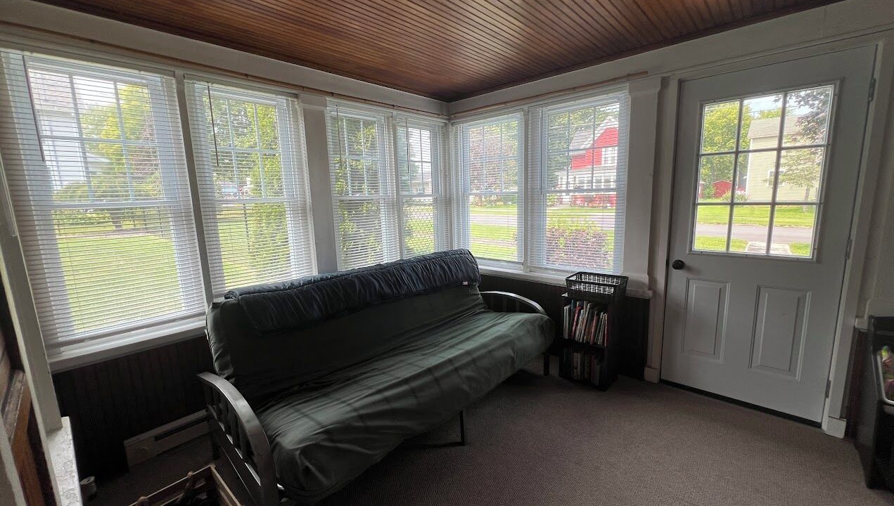 Photo of Livingroom in Clayton