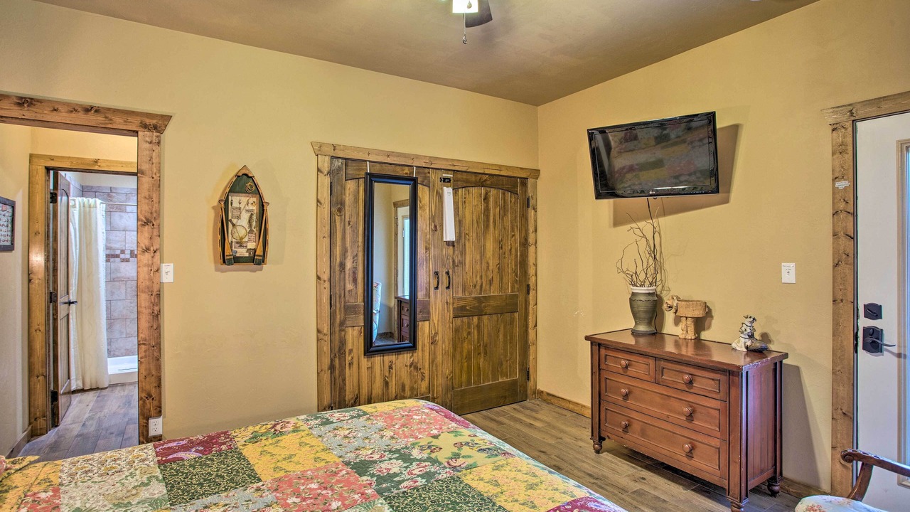Photo of Bedroom in Kingston