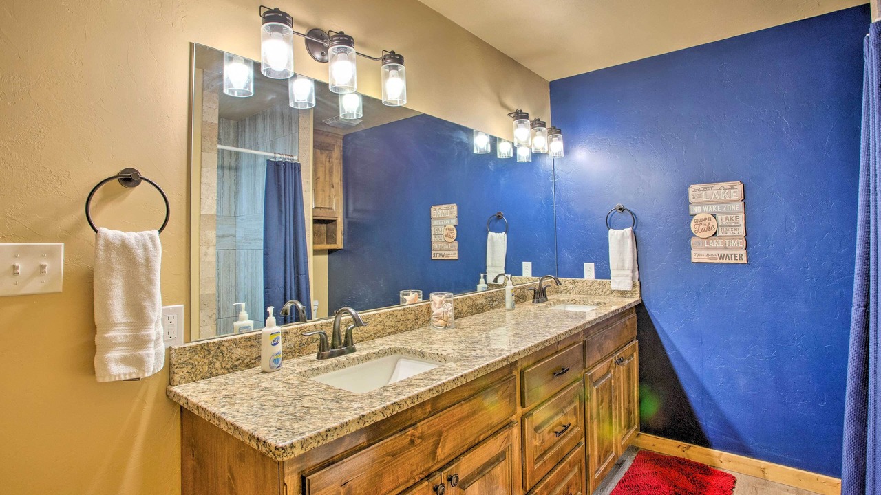 Photo of Bathroom in Kingston