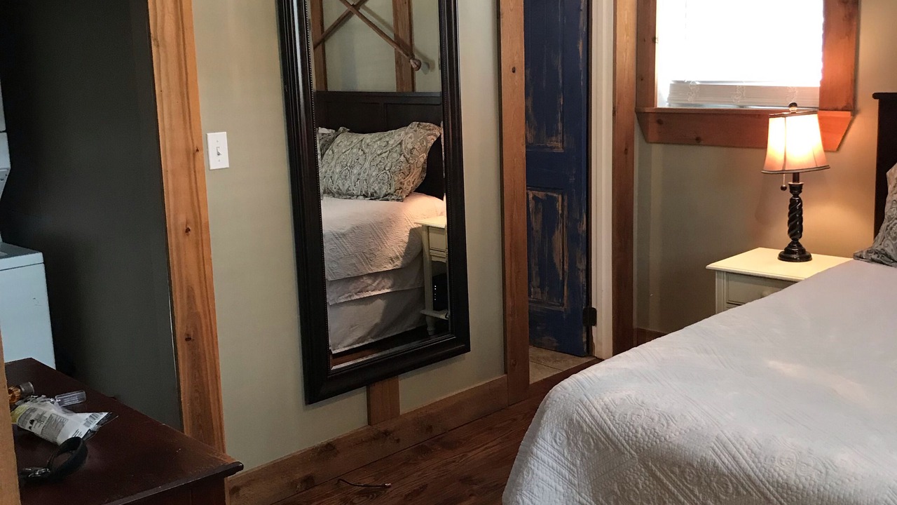 Photo of Bedroom in Guntersville