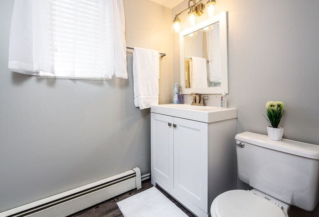 Photo of Bathroom in Lansing