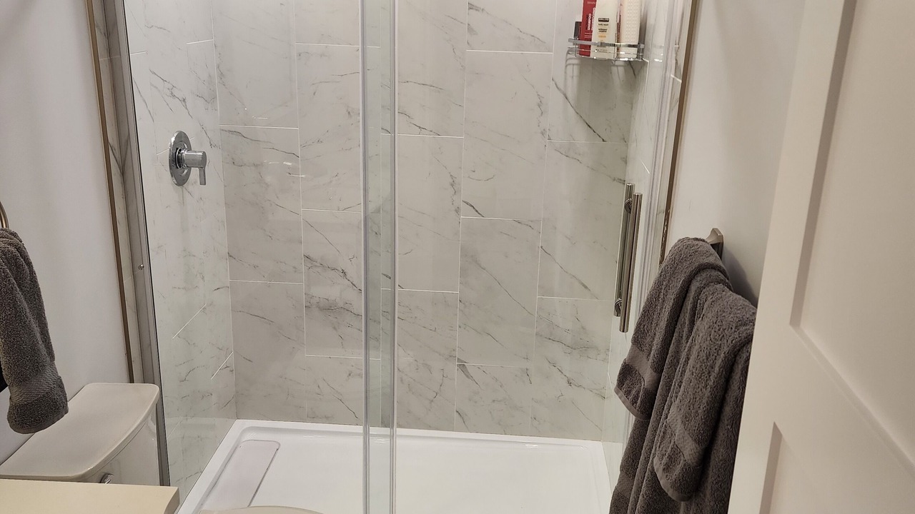 Photo of Bathroom in Niagara Falls