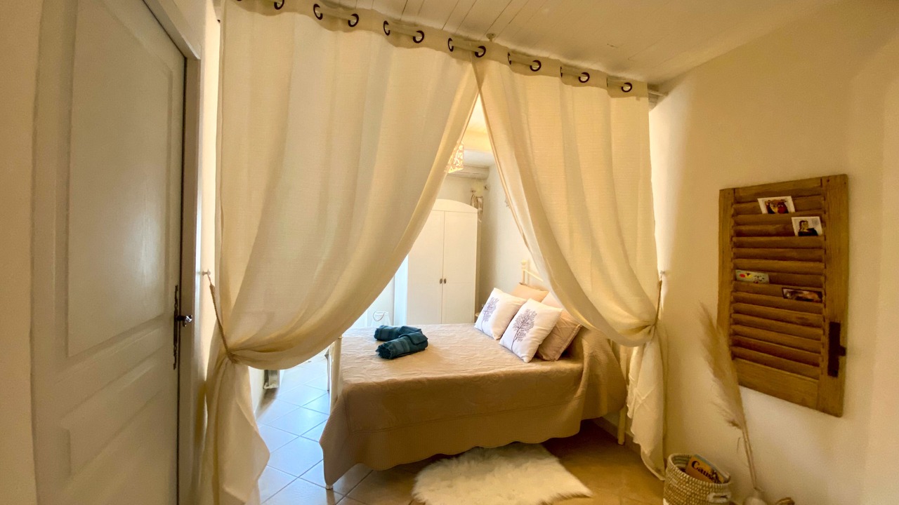 Photo of Bedroom in Labaume